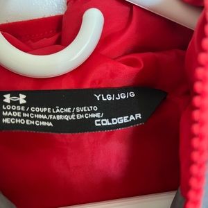 Youth Large puffer jacket Under Armour Excellent Condition